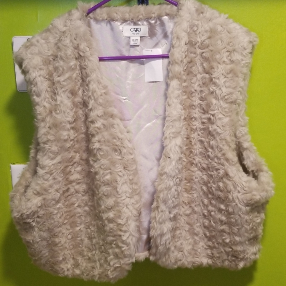 Cream fur vest